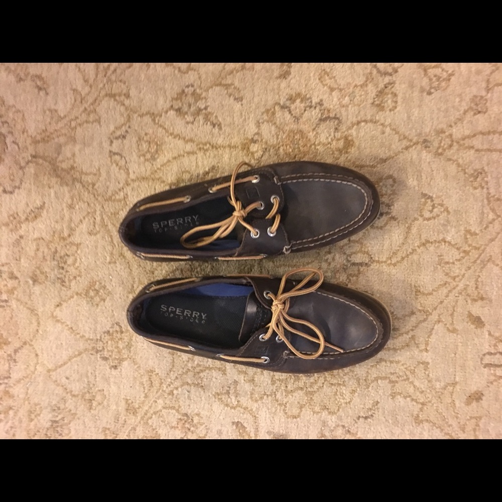 Classic Sperry boat shoe. Men’s 8.